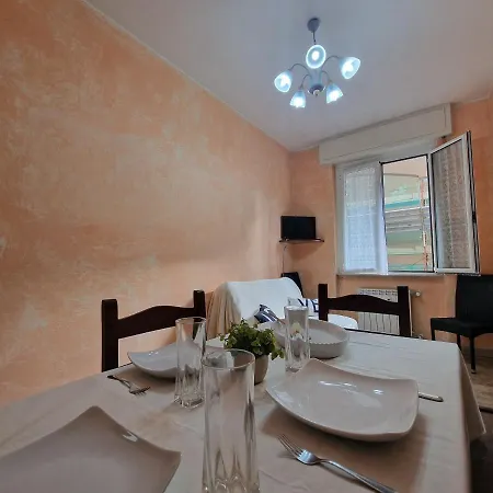 Apartment Aranci Confort E Relax - 50 Metri Dal Mare